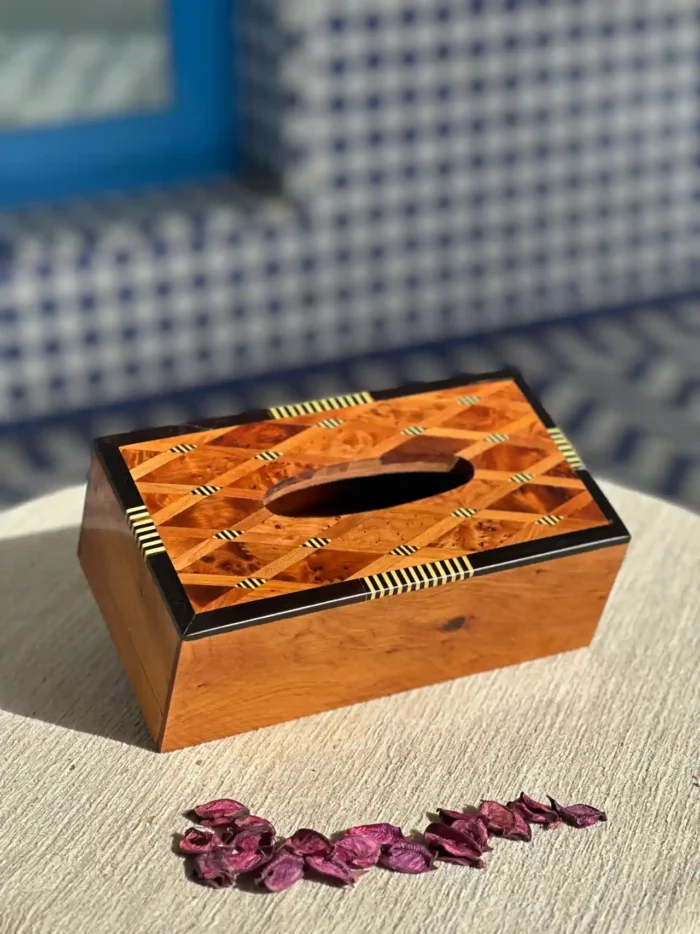 Handcrafted Thuya Wood Tissue Box Elegance for Any Space