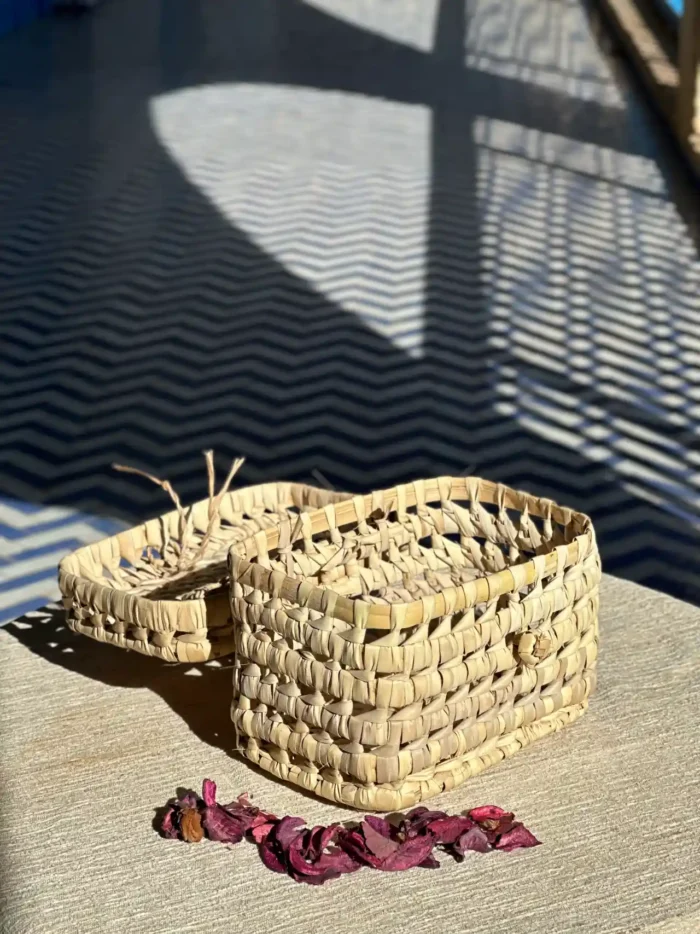 Straw Storage Box – Handmade & Practical - Image 3