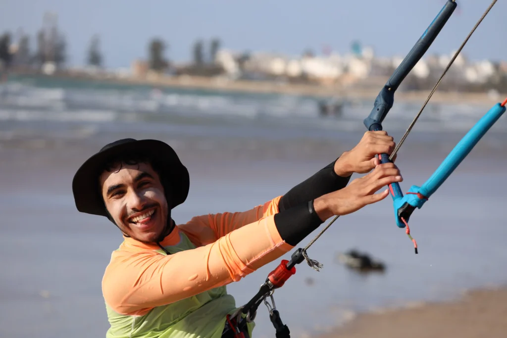 Fly with the Wind, Conquer the Waves
