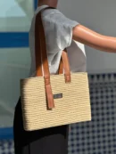 Square Raffia Bag with Leather Details – Chic and Authentic